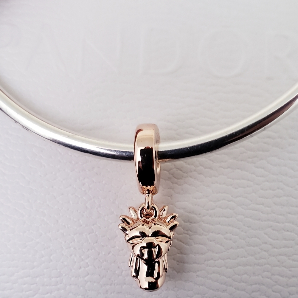 🗽 Authentic Pandora ROSE LIBERTY DANGLE CHARM - Picture 8 of 11